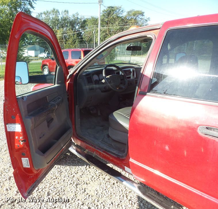 image for item DF0900 2008 Sterling 5500  flatbed truck