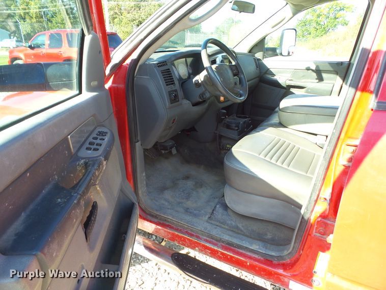 image for item DF0900 2008 Sterling 5500  flatbed truck