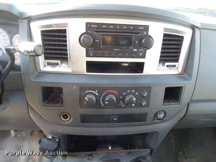 image for item DF0900 2008 Sterling 5500  flatbed truck