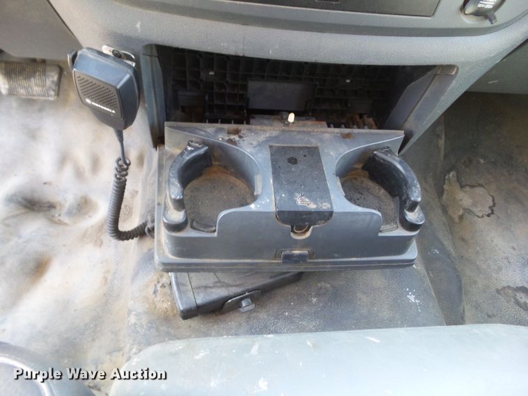 image for item DF0900 2008 Sterling 5500  flatbed truck