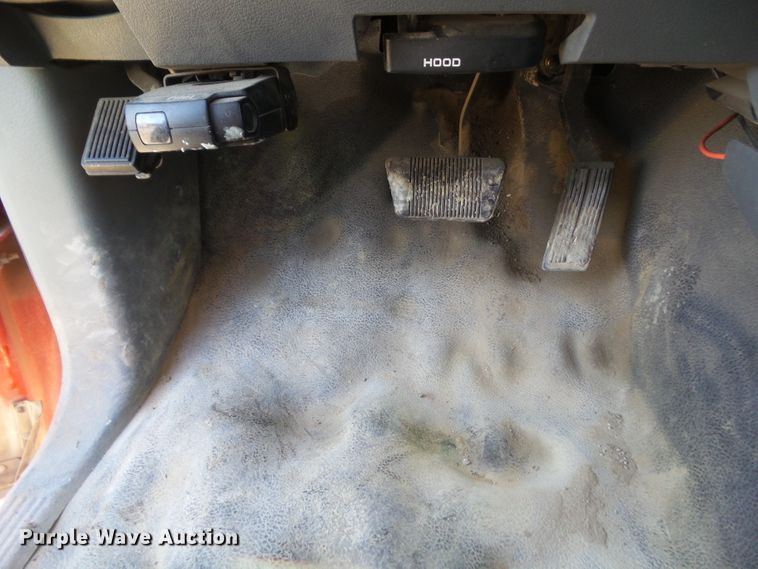 image for item DF0900 2008 Sterling 5500  flatbed truck