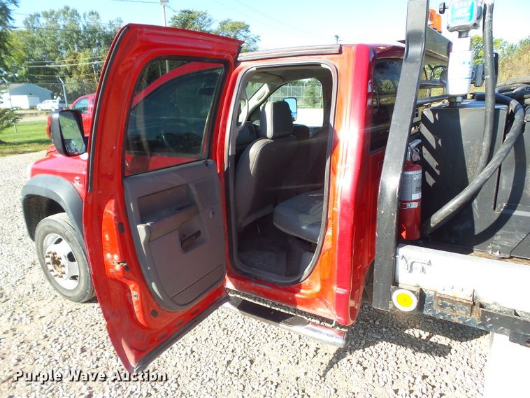 image for item DF0900 2008 Sterling 5500  flatbed truck