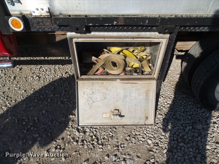 image for item DF0900 2008 Sterling 5500  flatbed truck