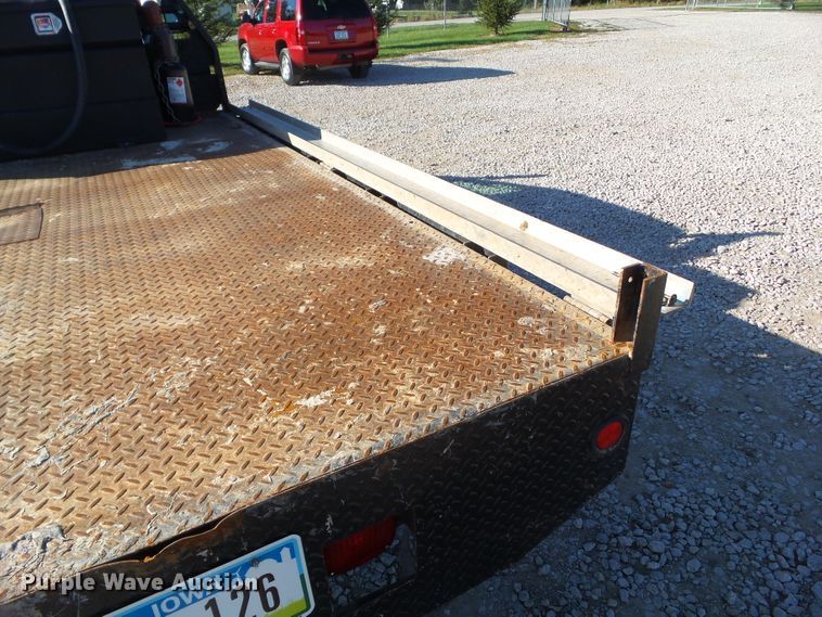 image for item DF0900 2008 Sterling 5500  flatbed truck