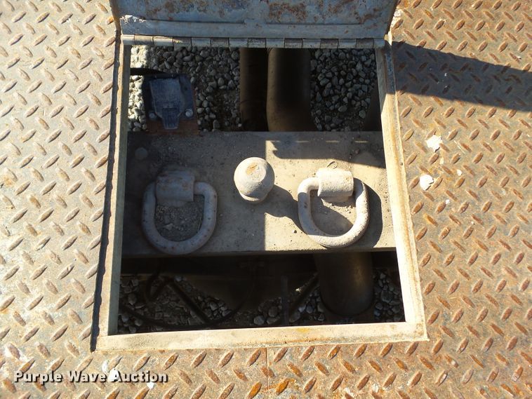 image for item DF0900 2008 Sterling 5500  flatbed truck