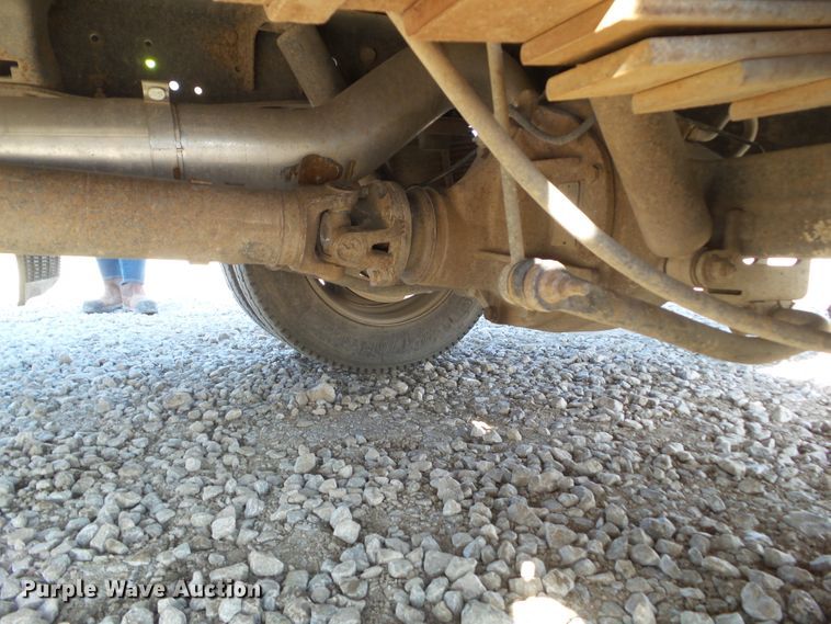 image for item DF0900 2008 Sterling 5500  flatbed truck