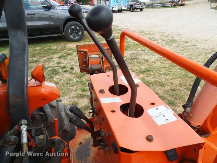 image for item DG2021 Kubota B21  backhoe