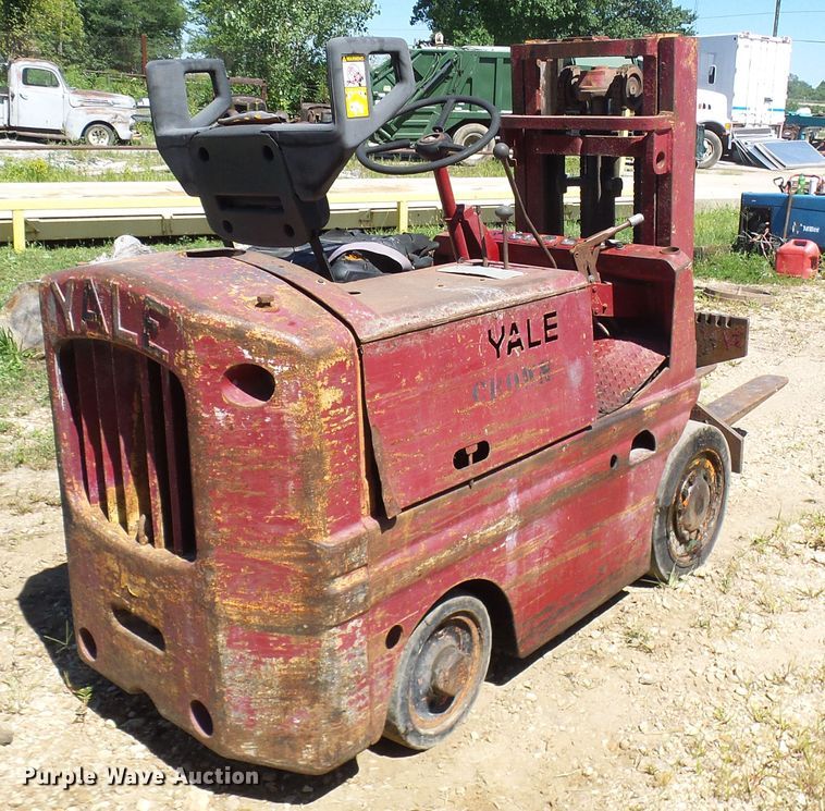 image for item DG2051 Yale KG51AT40UF  forklift