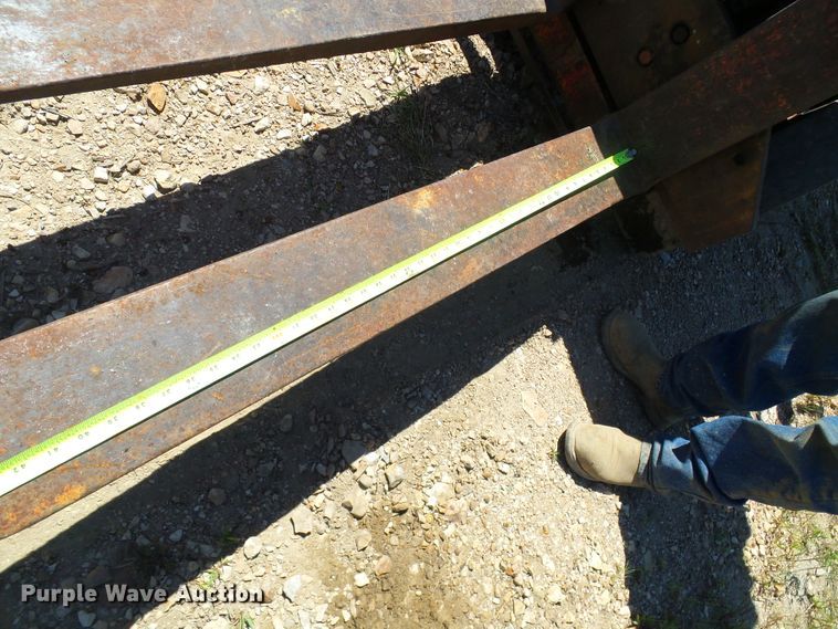 image for item DG2051 Yale KG51AT40UF  forklift