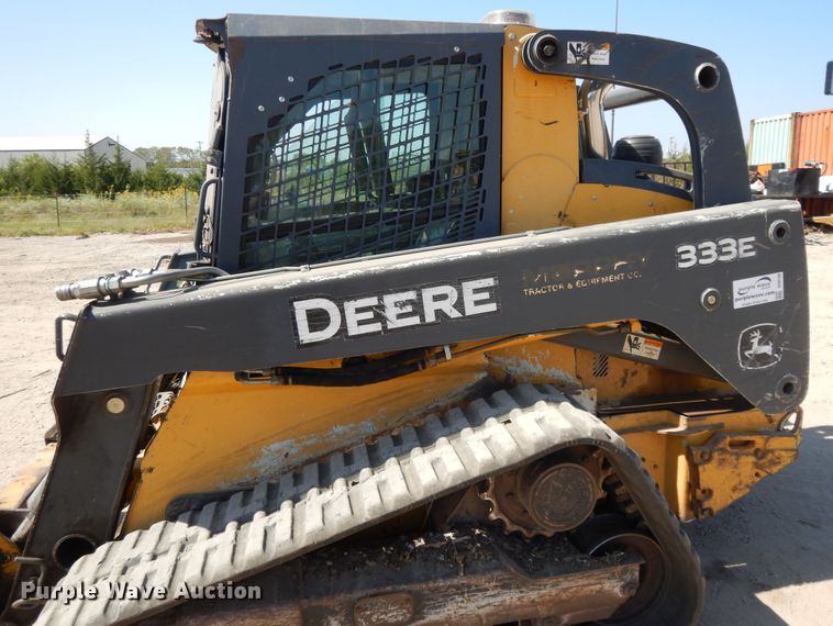 image for item DH0100 2014 John Deere 333E  tracked skid steer loader