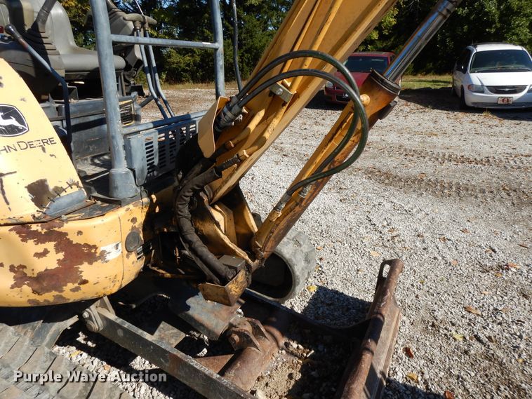 image for item DH0103 2003 John Deere 35C  mini excavator