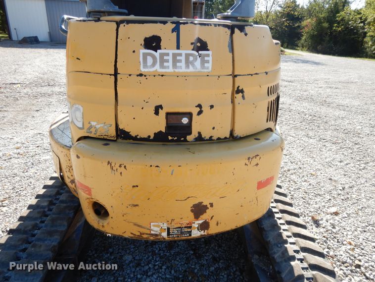 image for item DH0103 2003 John Deere 35C  mini excavator