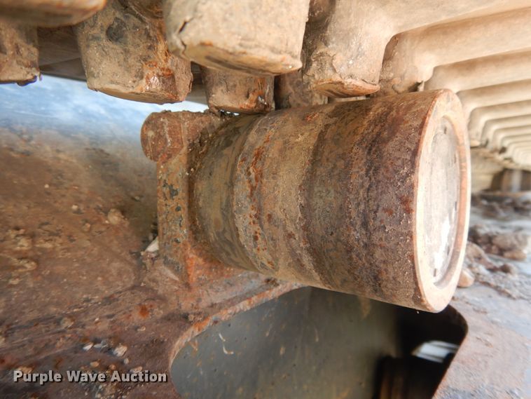 image for item DH0103 2003 John Deere 35C  mini excavator