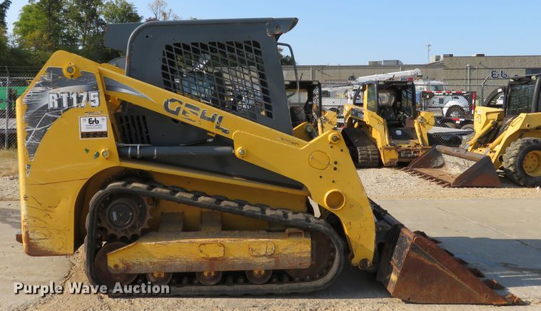 image for item DH1246 2014 Gehl RT175  tracked skid steer loader