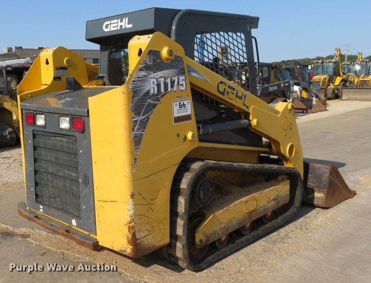 image for item DH1246 2014 Gehl RT175  tracked skid steer loader