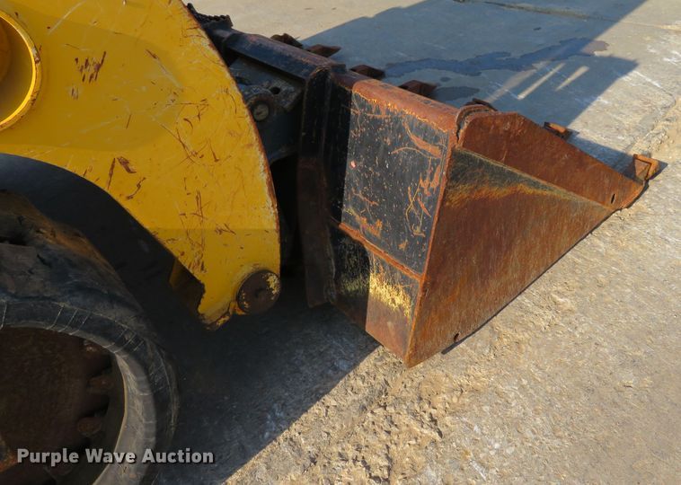 image for item DH1246 2014 Gehl RT175  tracked skid steer loader