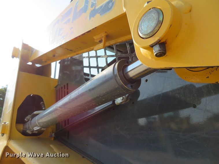 image for item DH1246 2014 Gehl RT175  tracked skid steer loader