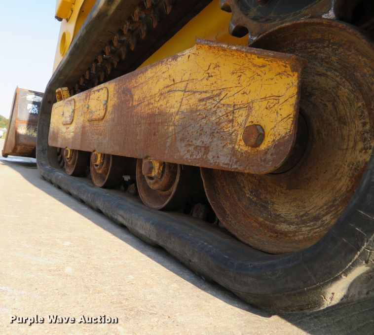 image for item DH1246 2014 Gehl RT175  tracked skid steer loader