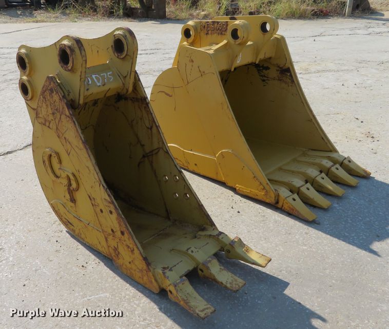 image for item DH1247 (2) backhoe buckets