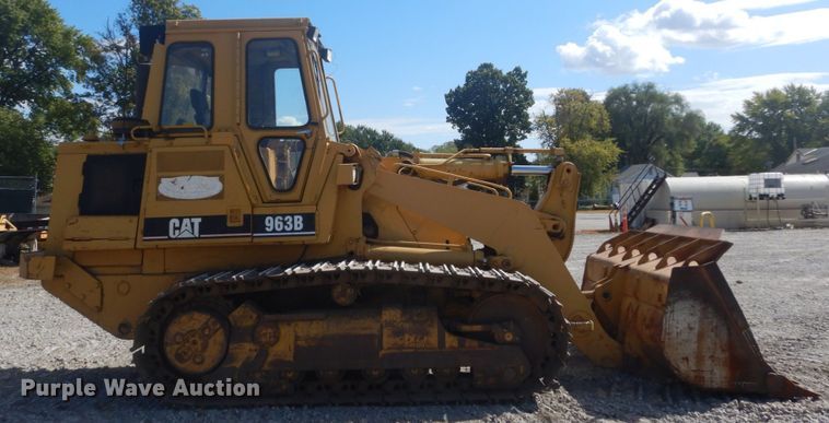 image for item DH5199 1997 Caterpillar 963B  track loader