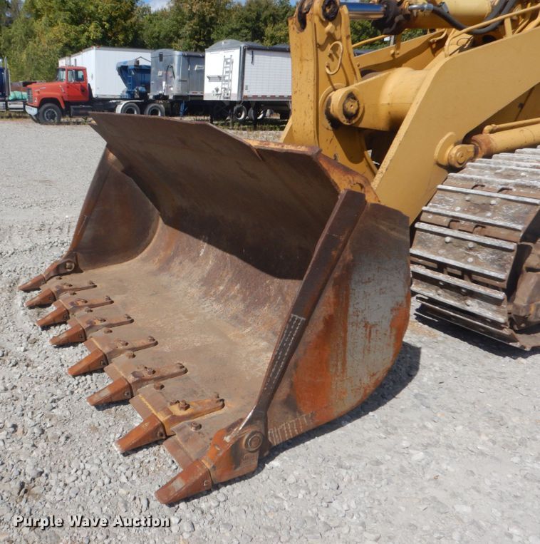 image for item DH5199 1997 Caterpillar 963B  track loader