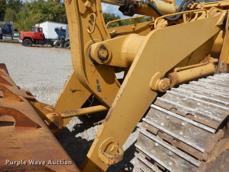 image for item DH5199 1997 Caterpillar 963B  track loader