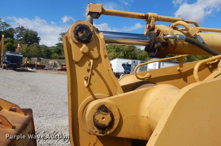 image for item DH5199 1997 Caterpillar 963B  track loader