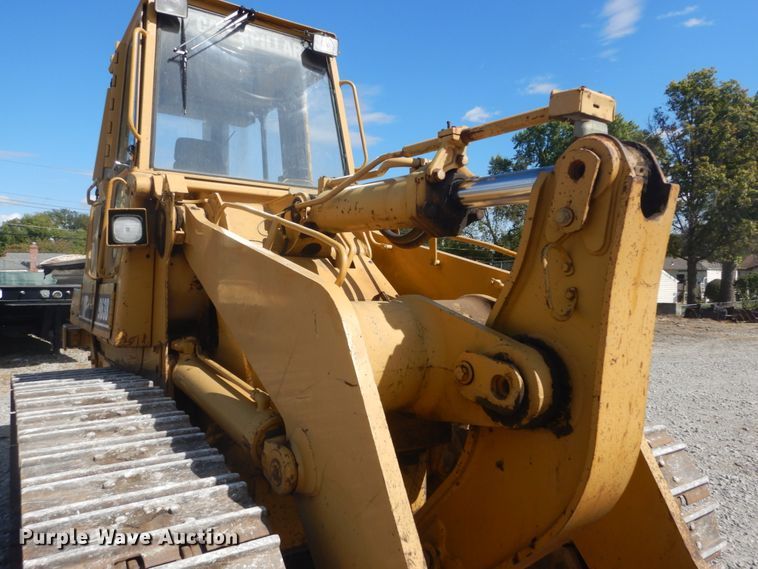 image for item DH5199 1997 Caterpillar 963B  track loader