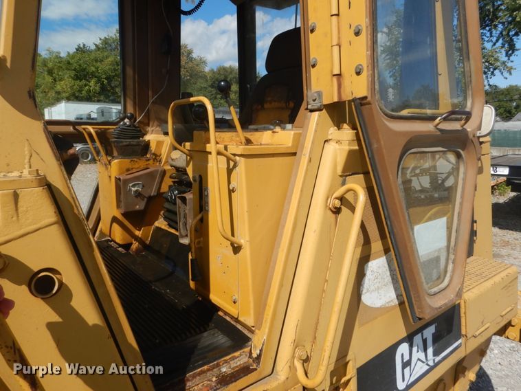 image for item DH5199 1997 Caterpillar 963B  track loader