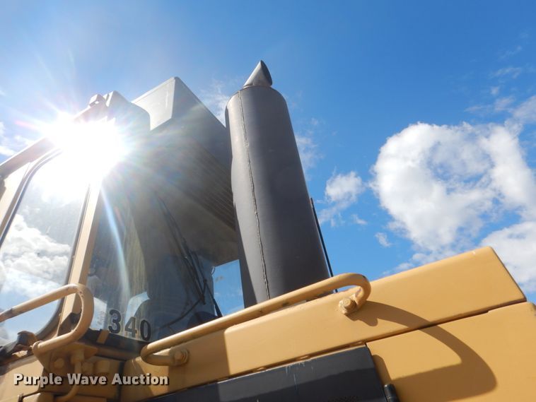 image for item DH5199 1997 Caterpillar 963B  track loader