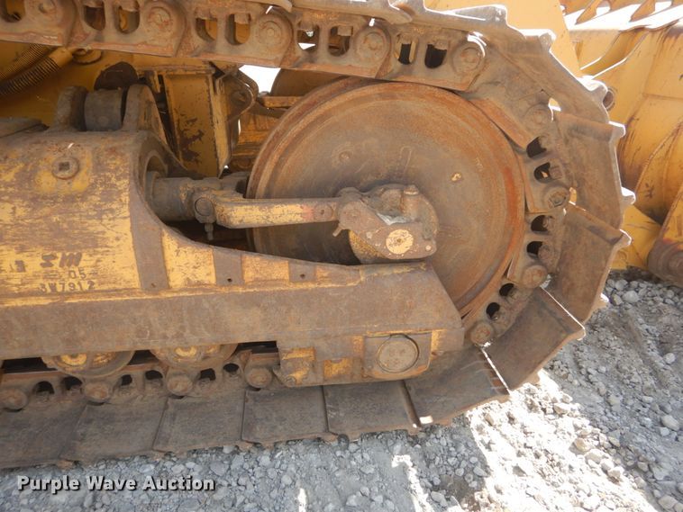 image for item DH5199 1997 Caterpillar 963B  track loader