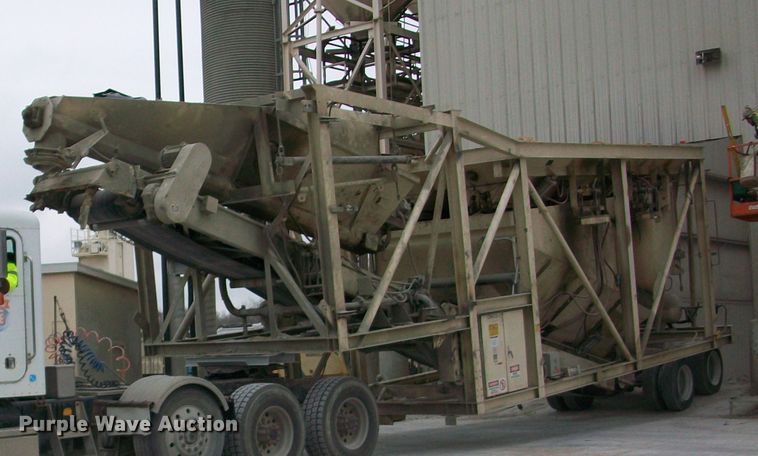 image for item DH6618 1990 Con-e-co 10 All Pro concrete batch plant
