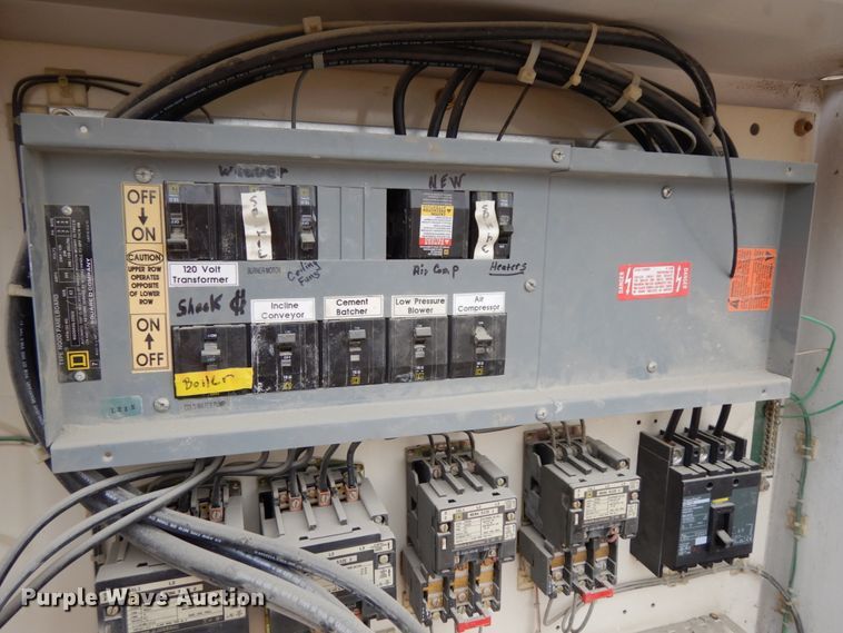 image for item DH6618 1990 Con-e-co 10 All Pro concrete batch plant