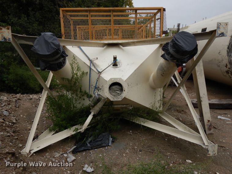 image for item DH6618 1990 Con-e-co 10 All Pro concrete batch plant