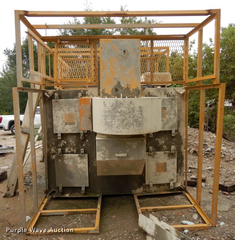 image for item DH6618 1990 Con-e-co 10 All Pro concrete batch plant