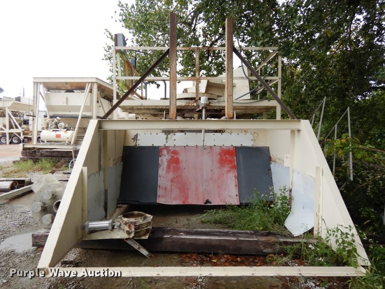 image for item DH6618 1990 Con-e-co 10 All Pro concrete batch plant