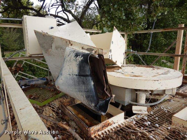 image for item DH6618 1990 Con-e-co 10 All Pro concrete batch plant