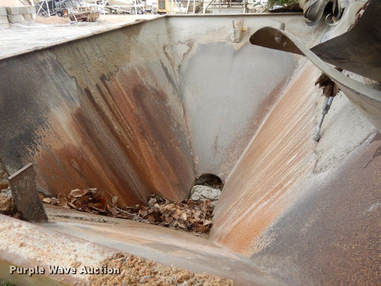 image for item DH6618 1990 Con-e-co 10 All Pro concrete batch plant