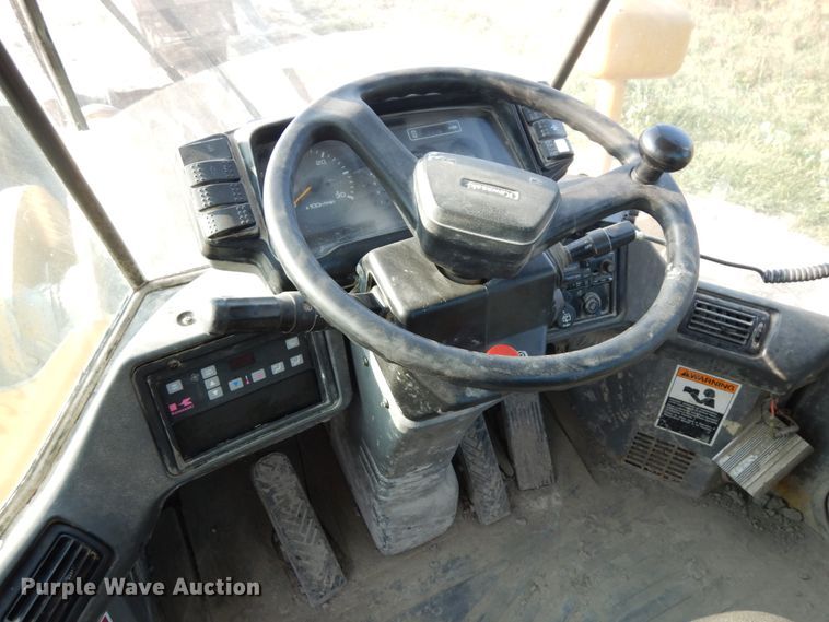 image for item DH6648 2005 Kawasaki 95ZV  wheel loader