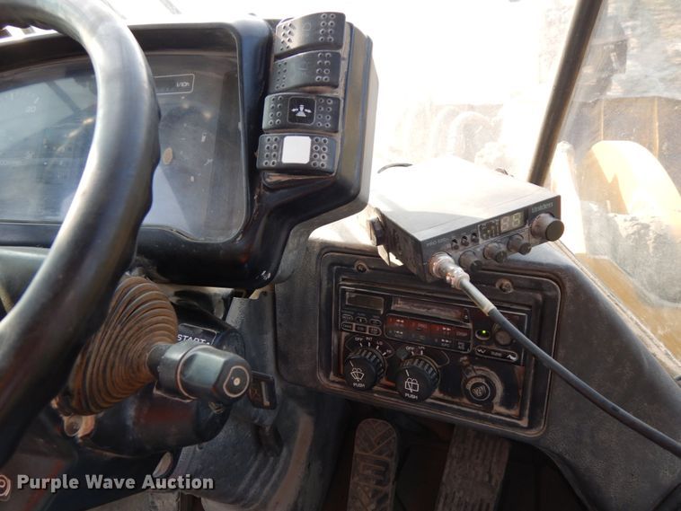 image for item DH6648 2005 Kawasaki 95ZV  wheel loader