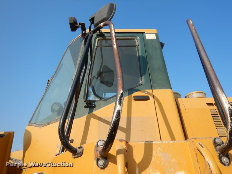 image for item DH6648 2005 Kawasaki 95ZV  wheel loader