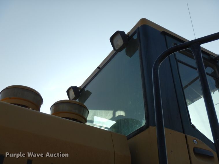 image for item DH6648 2005 Kawasaki 95ZV  wheel loader