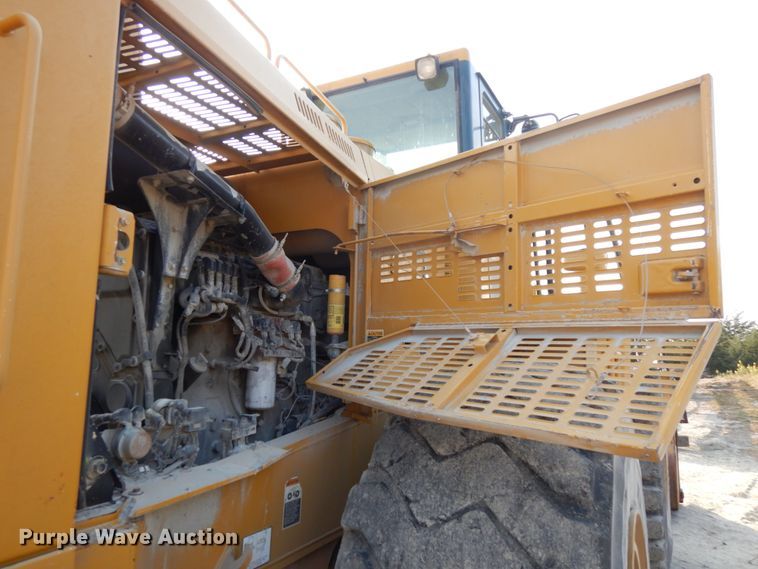 image for item DH6648 2005 Kawasaki 95ZV  wheel loader