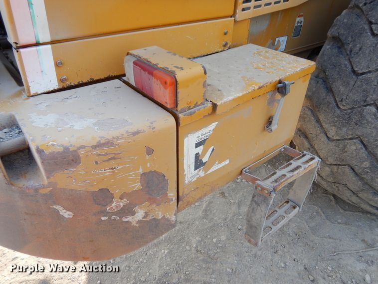 image for item DH6648 2005 Kawasaki 95ZV  wheel loader