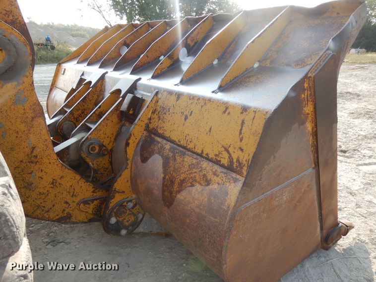 image for item DH6648 2005 Kawasaki 95ZV  wheel loader