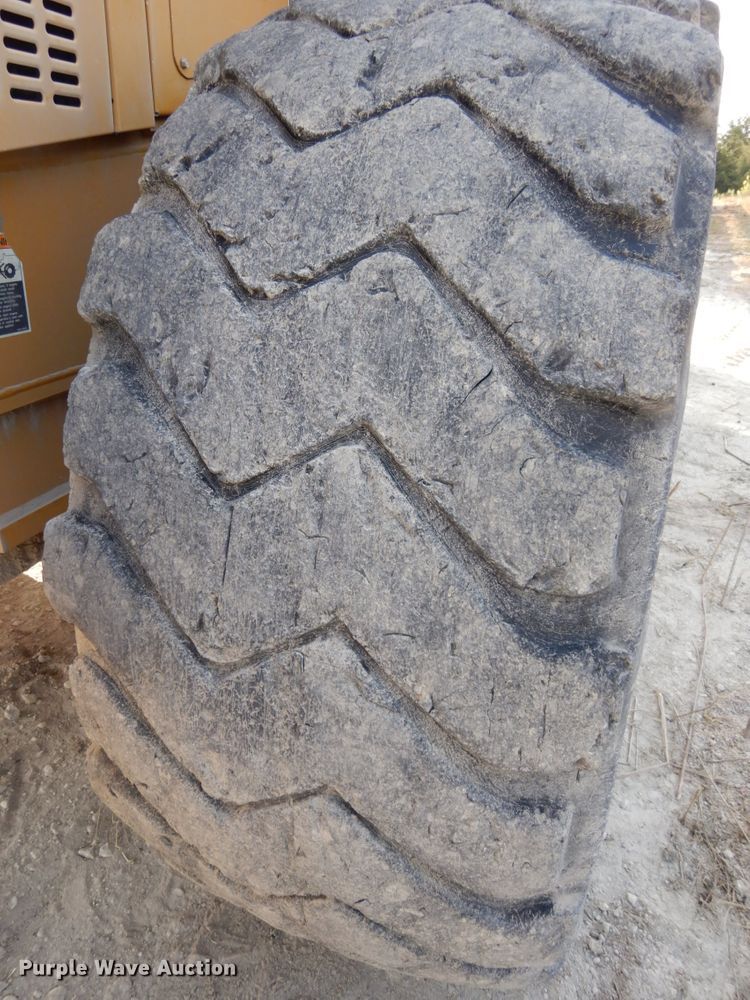 image for item DH6648 2005 Kawasaki 95ZV  wheel loader