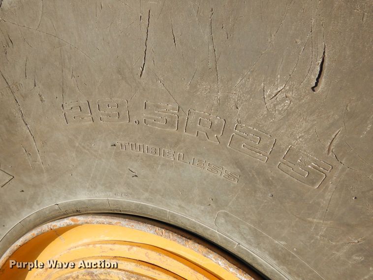 image for item DH6648 2005 Kawasaki 95ZV  wheel loader