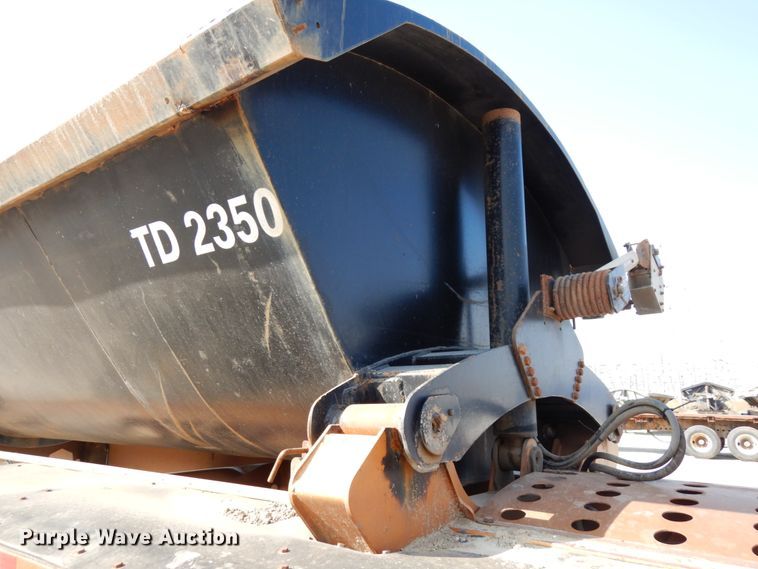 image for item DH6650 2017 Puma side dump trailer