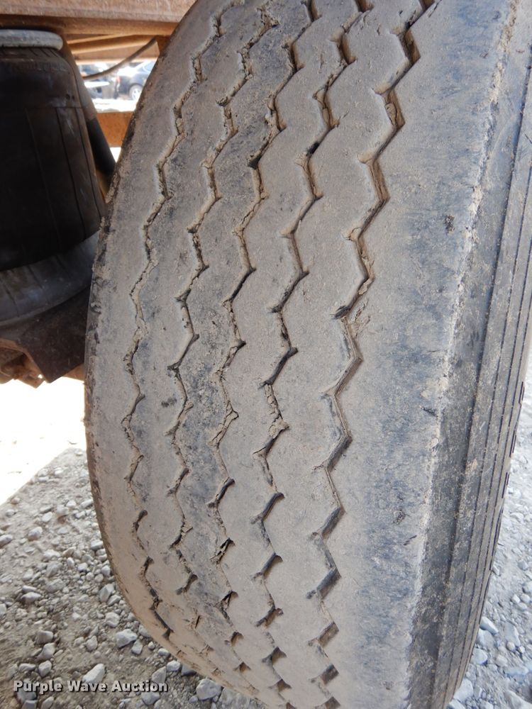 image for item DH6650 2017 Puma side dump trailer