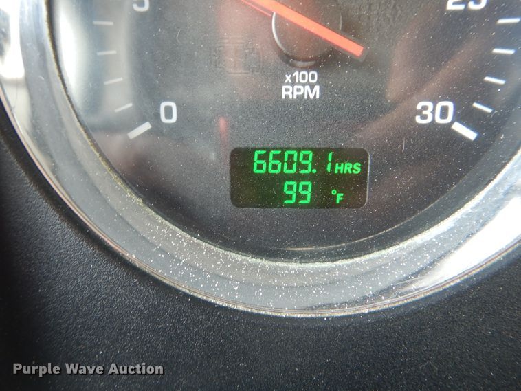 image for item DI0394 2014 Kenworth T800  vacuum truck